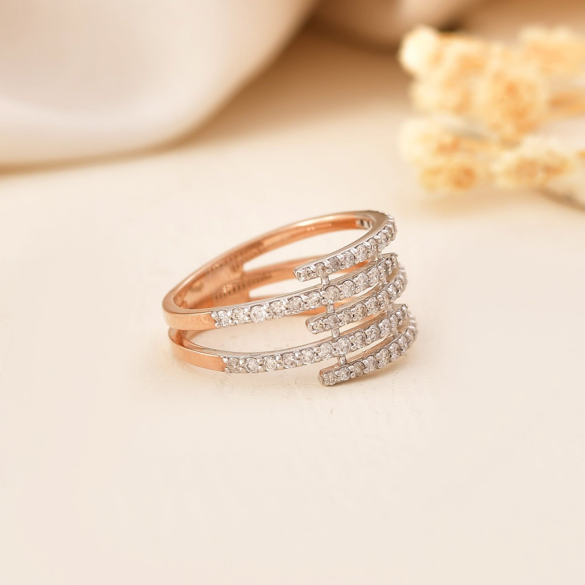 Dazzling Round Diamond Ring : Perfect For Forever
