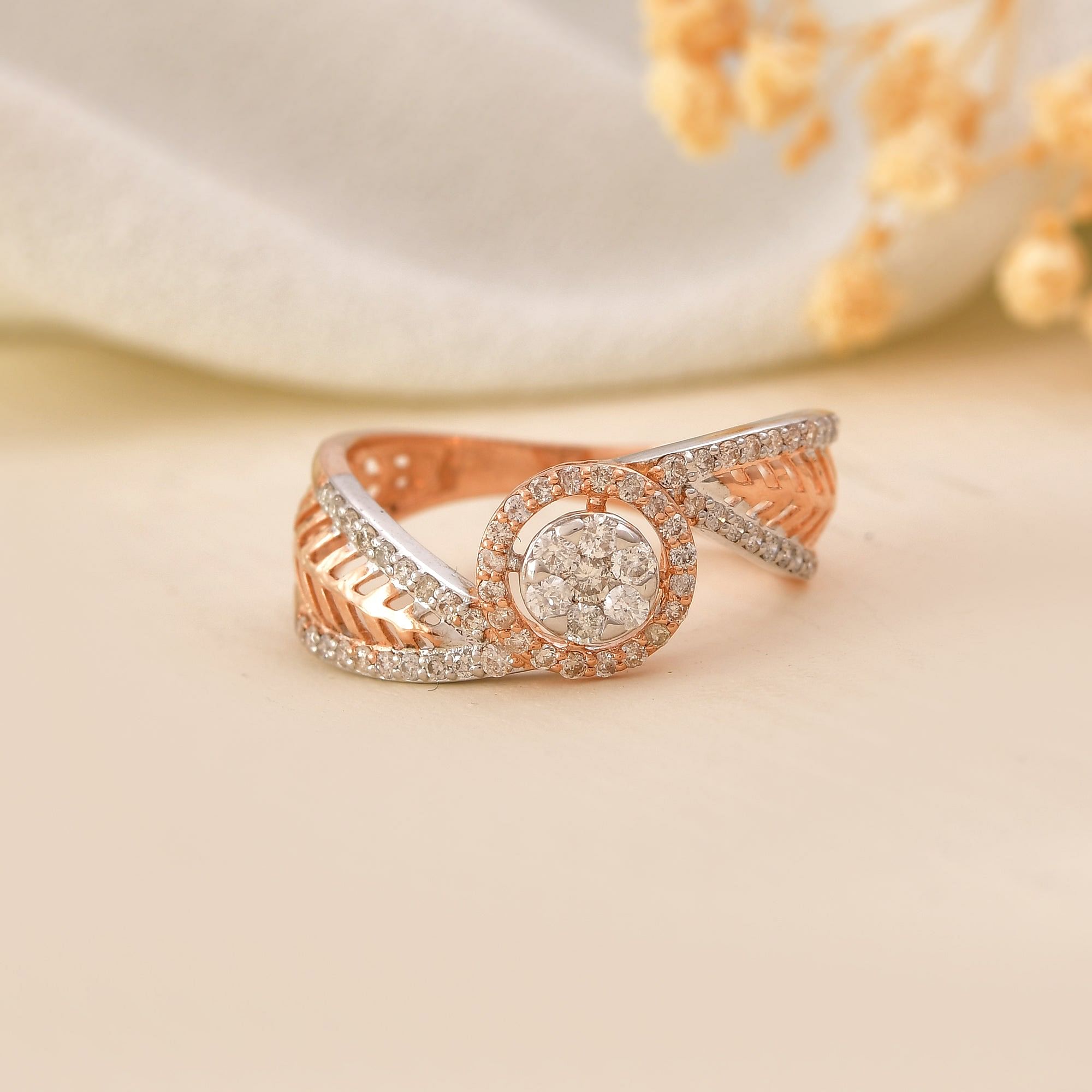 Chic Round Diamond Ring For Everyday Glamour