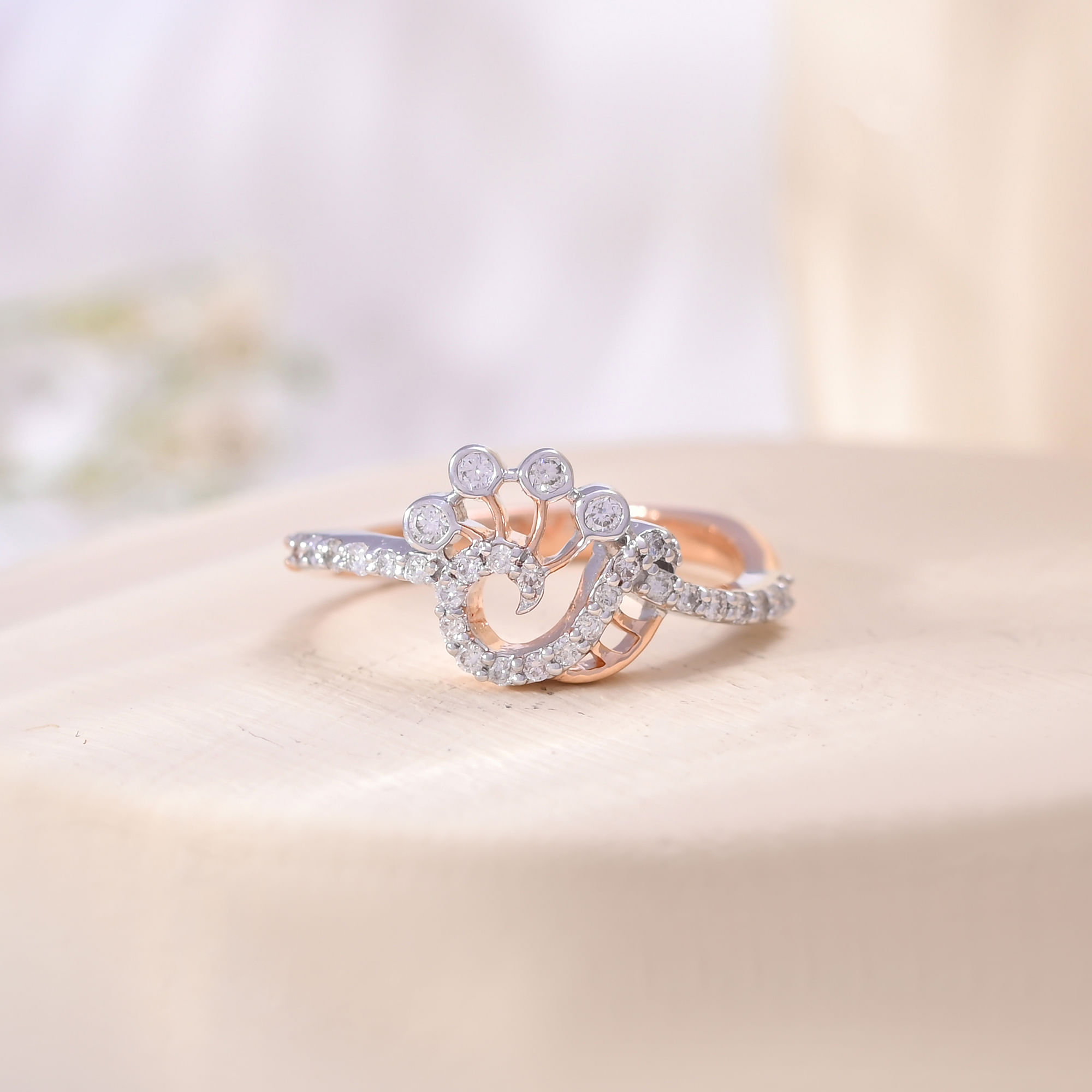 Diamond Ladies Ring