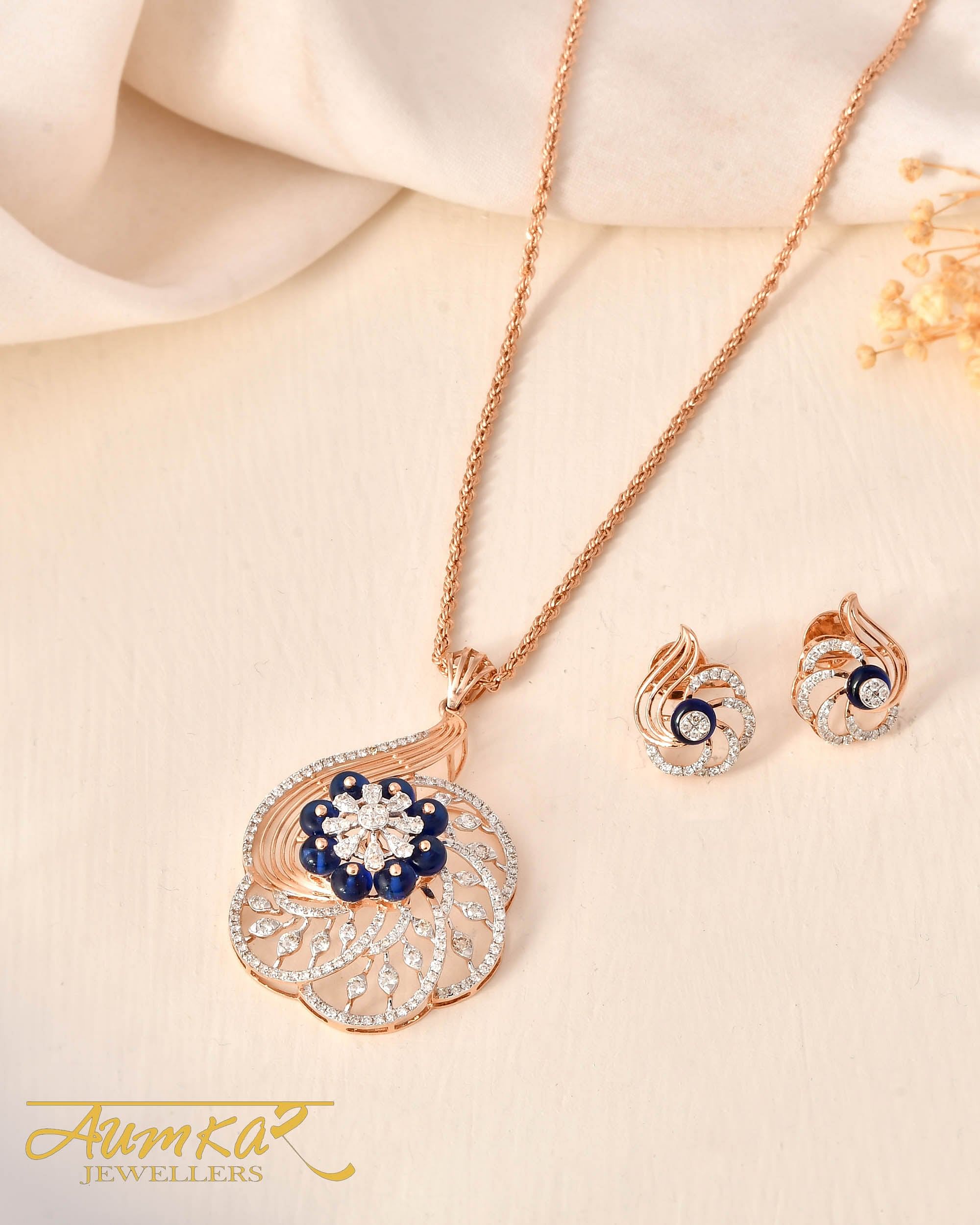 Designer Pendent Set With Royal Blue Stone And Diamonds